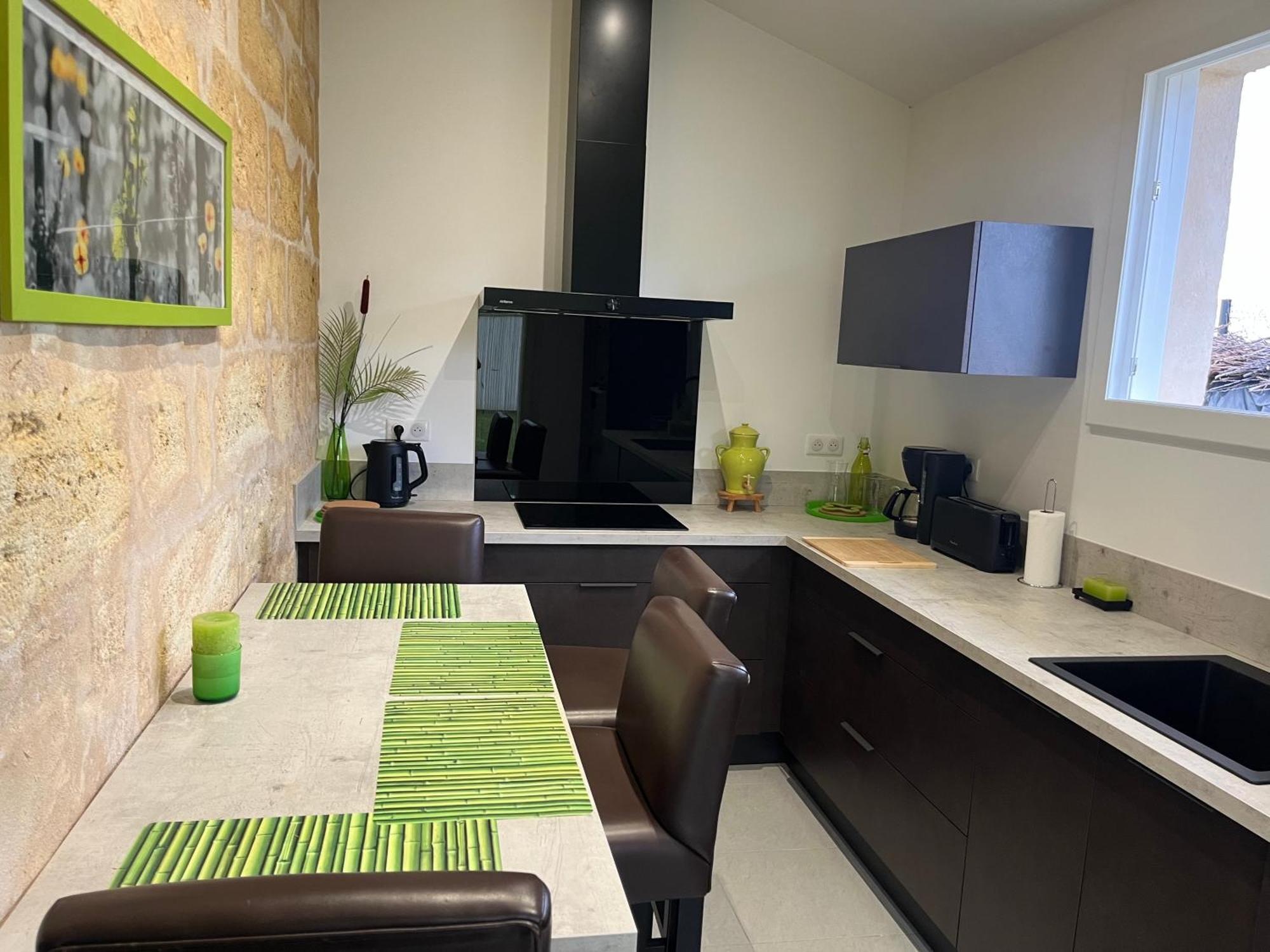 Holiday home Du Ferrand Au Coeur Des Vignes