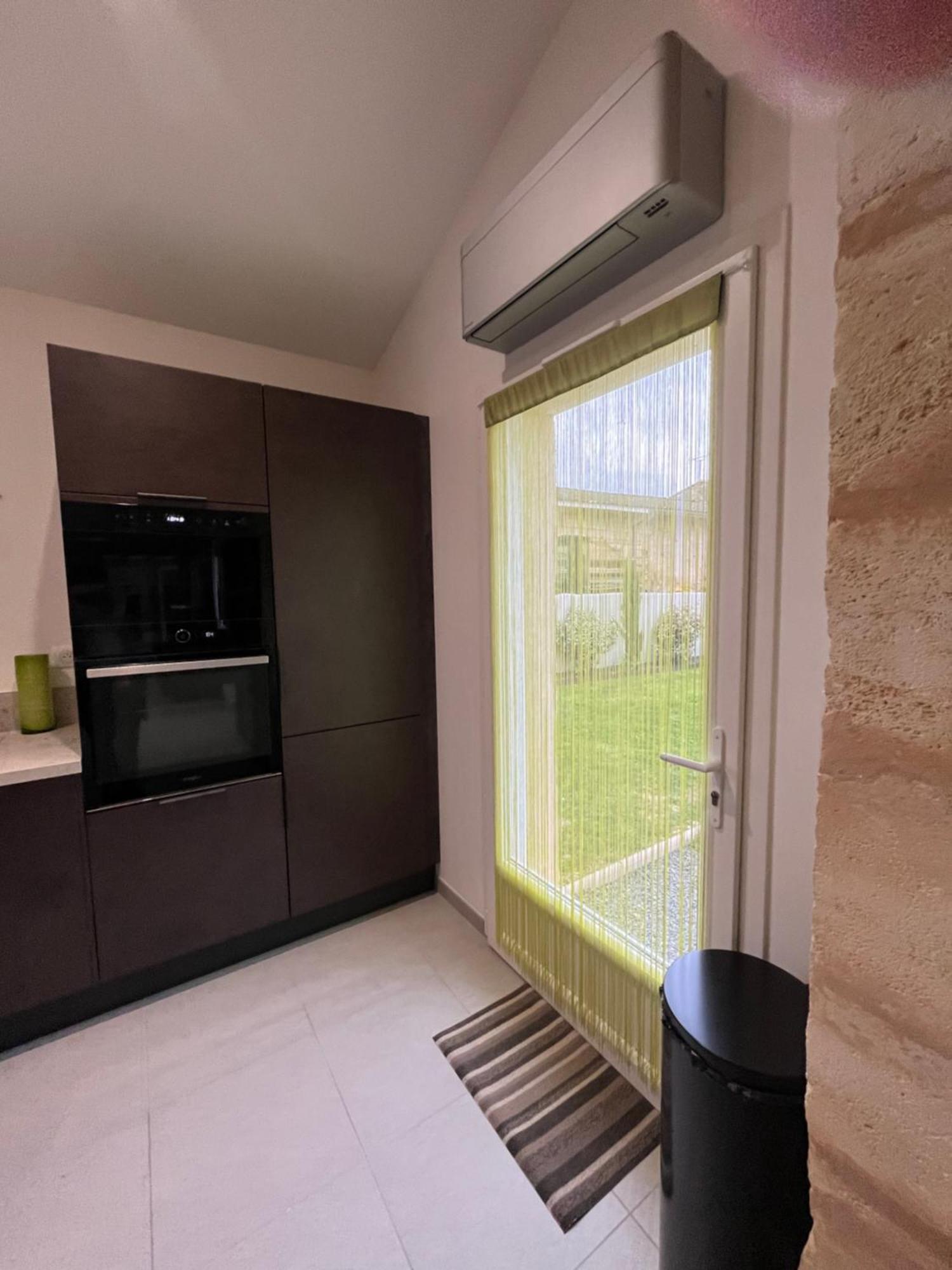 Holiday home Du Ferrand Au Coeur Des Vignes