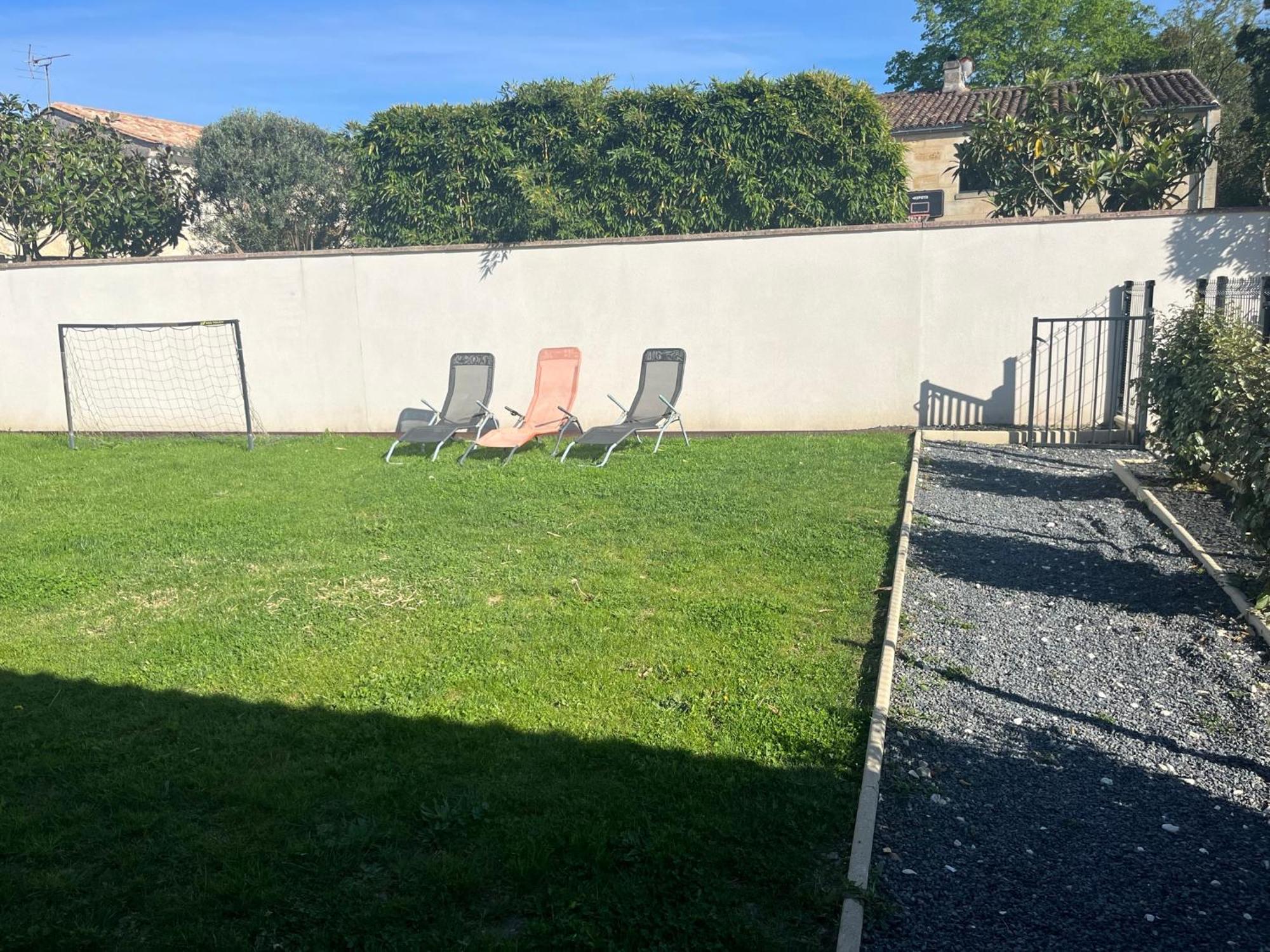 Hébergement de vacances Du Ferrand Au Coeur Des Vignes *