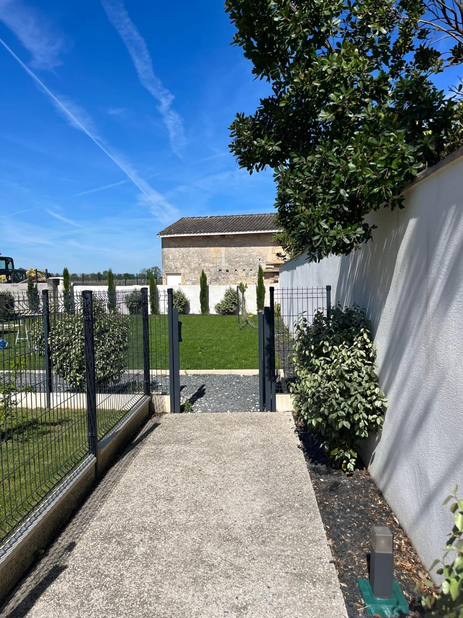 Hébergement de vacances Du Ferrand Au Coeur Des Vignes Montagne (Gironde)